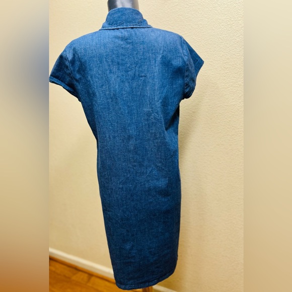 Anne Klein - Picture 4 of 6